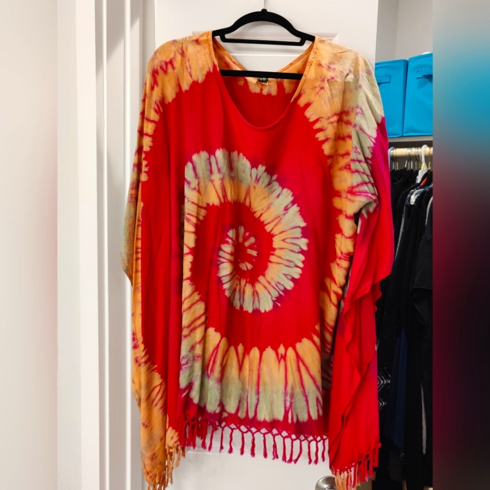 Tie Dye One Size Shirt with Tassels